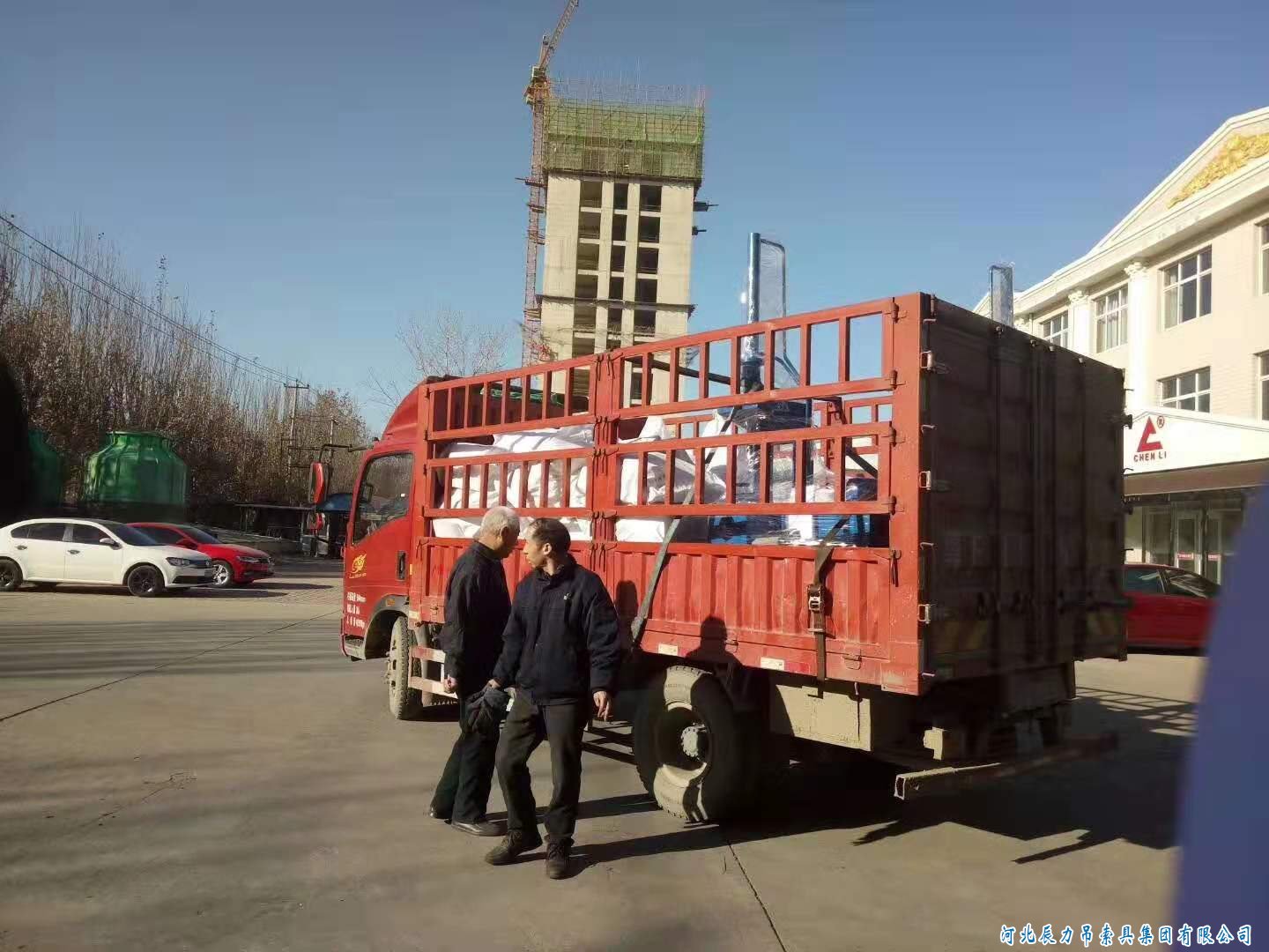 兩臺(tái)辰力32型鋼絲繩插套機(jī)發(fā)貨！