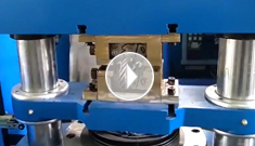 客戶自帶貴州巨龍鋼絲繩，來辰力集團(tuán)工廠驗(yàn)收鋼絲繩壓套機(jī)